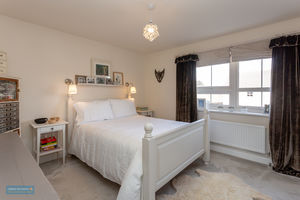 Bedroom- click for photo gallery